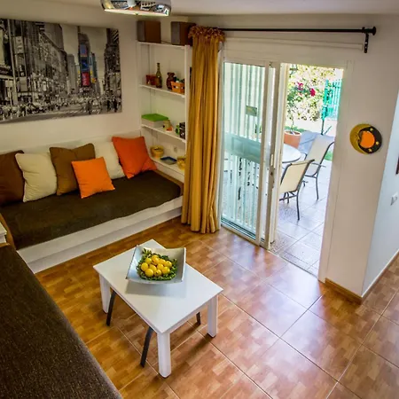Flatguest Martina * Сан-Бартоломе