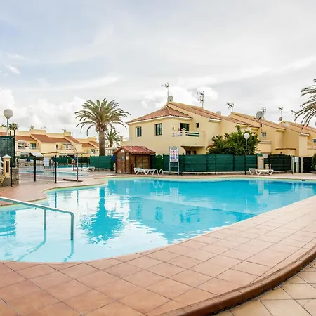 Flatguest Martina Holiday home *